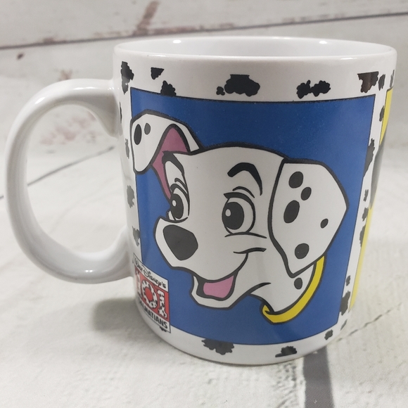 101 Dalmatians Mug Walt Disney Coffee Tea Coco Cup - Picture 1 of 7